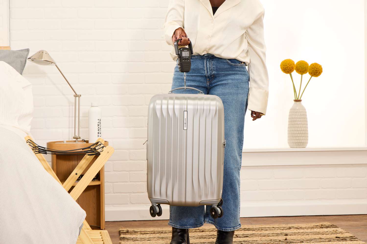 tal-luggage-lab-oct-24-samsonite-uplift-hardside-carry-on-jthompson-1359-f779ecbb959647b397a0b20eb972bad6